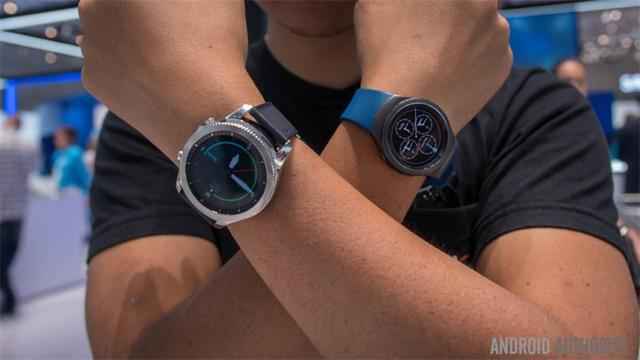 Gear S3ֱӶԱGear S2 кβͬ