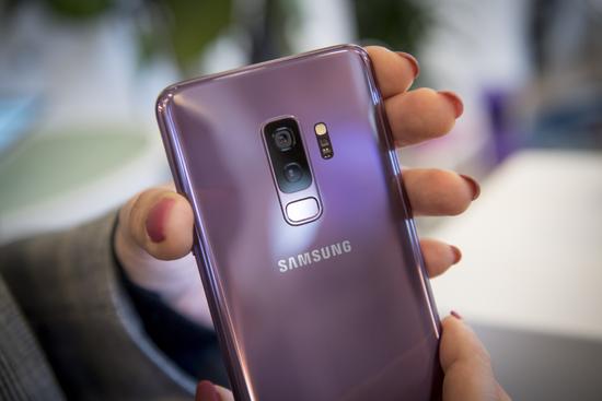 Galaxy S9+ɱǰ ëʲiPhone X