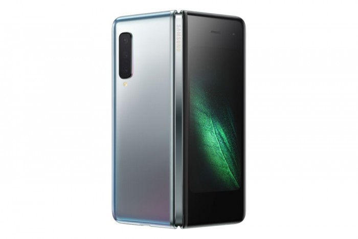 [ͼ]ǹٷ޸Galaxy FoldȾͼ